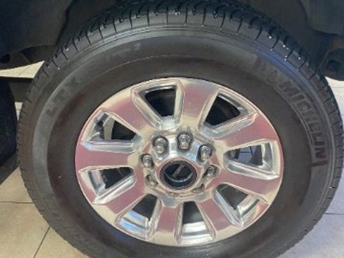 Used 2018 Ford F250 Platinum w/ Platinum Ultimate Package image 39