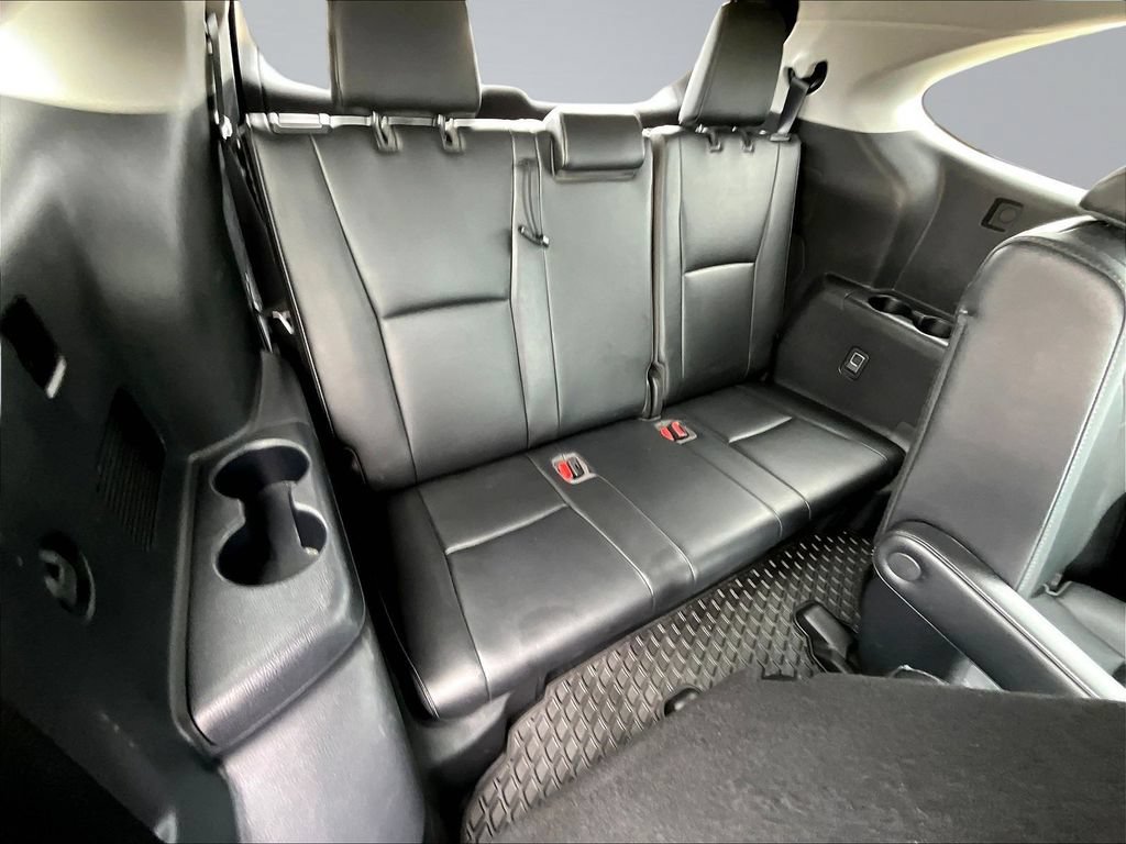 Used 2021 Toyota Highlander Limited AWD/4WD image 28