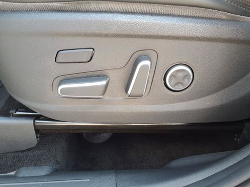 Used 2023 Hyundai Santa Fe Calligraphy AWD/4WD image 17