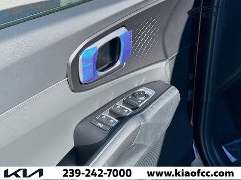 New 2026 Kia Sorento S image 22