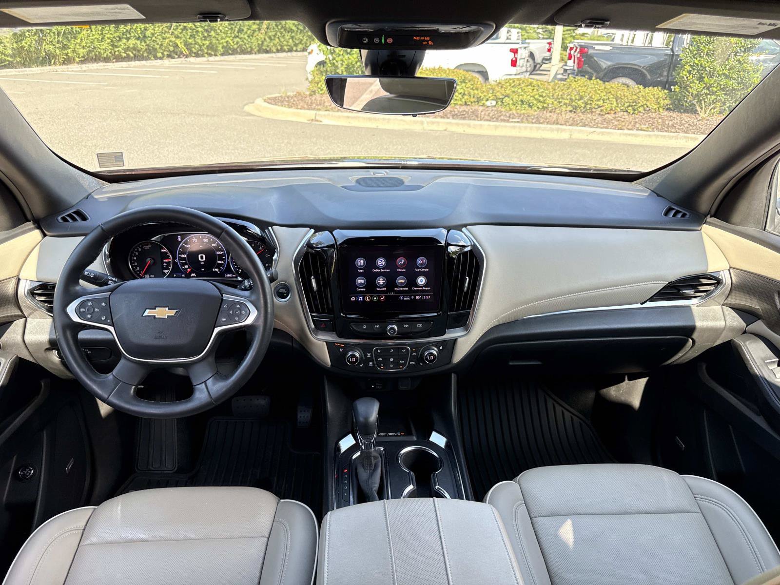 Used 2023 Chevrolet Traverse Premier AWD/4WD image 13