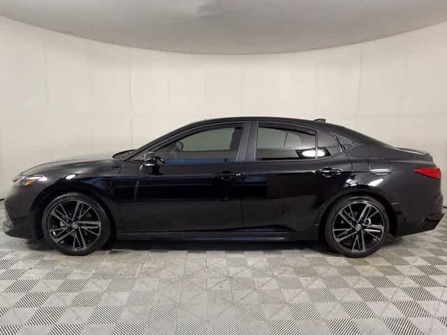 Used 2026 Toyota Camry XSE FWD image 3