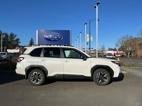 New 2026 Subaru Forester Premium image 9