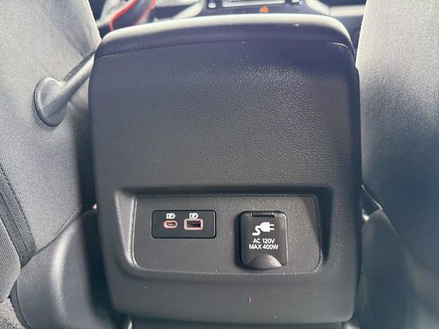 Used 2023 Nissan Frontier PRO-4X w/ Pro Convenience Package image 16