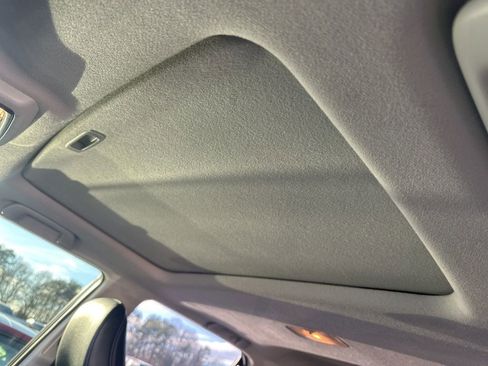 Used 2019 Toyota 4Runner Limited image 4