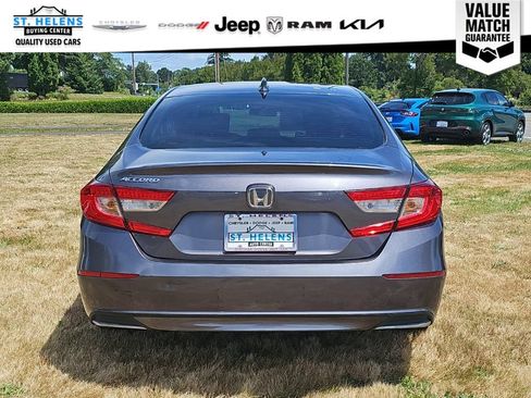 Used 2018 Honda Accord EX image 9