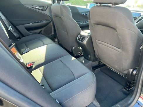 Used 2023 Chevrolet Malibu LT FWD image 10