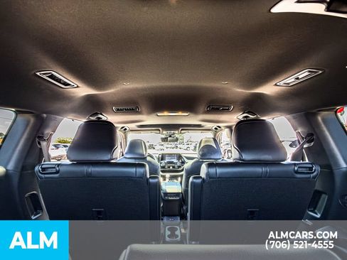 Used 2022 Toyota Highlander XSE AWD/4WD image 26