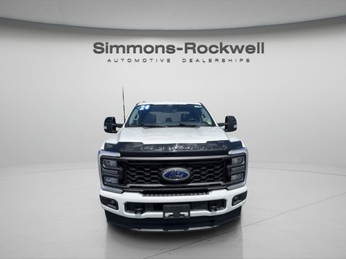 Used 2024 Ford F250 Lariat w/ Lariat Ultimate Package AWD/4WD image 9