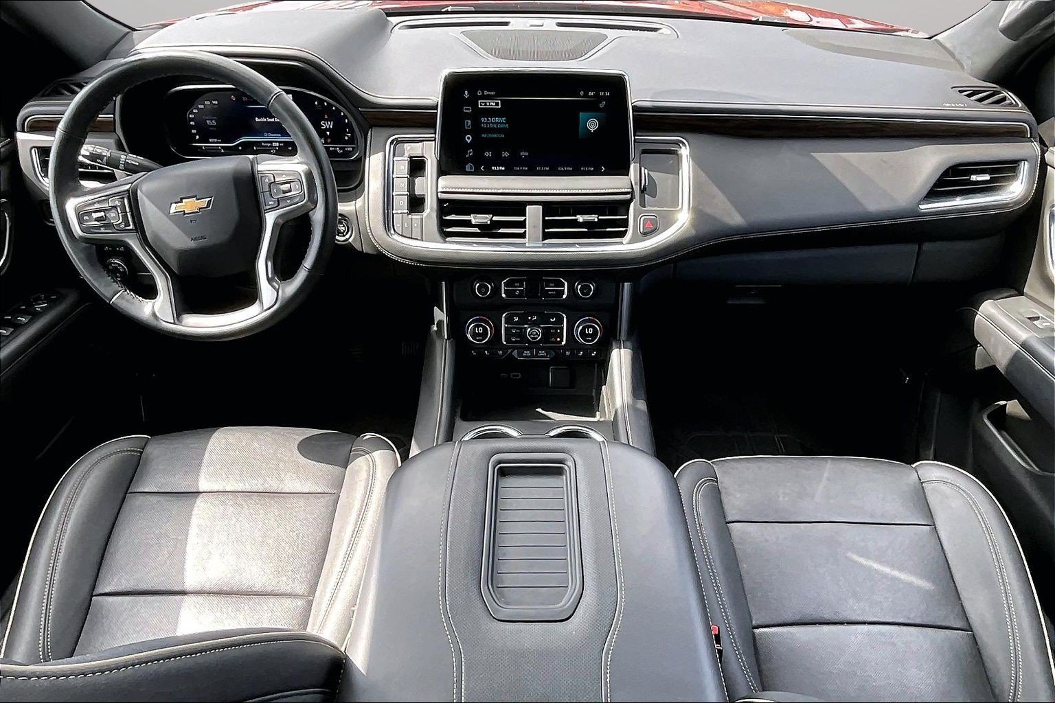 Used 2023 Chevrolet Tahoe Premier w/ Premium Package 2 AWD/4WD image 14
