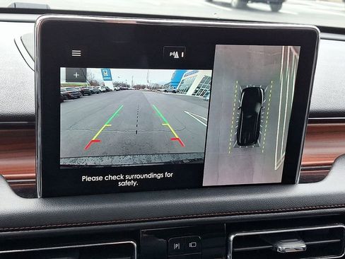 Used 2023 Lincoln Aviator Reserve w/ Elements Package Plus image 4