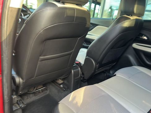 Used 2018 Buick Encore Preferred image 15