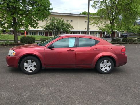 Used 2008 Dodge Avenger SE FWD image 3