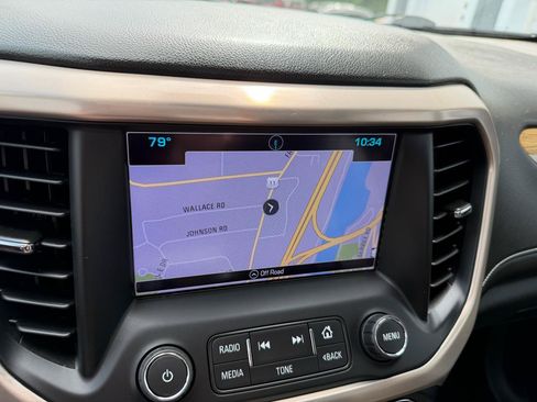 Used 2017 GMC Acadia Denali w/ Technology Package AWD/4WD image 18