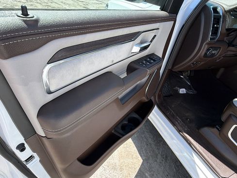 New 2026 RAM 1500 Laramie AWD/4WD image 14