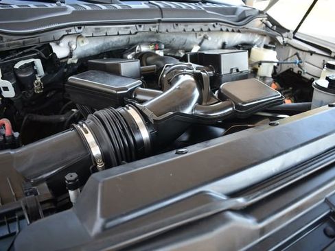 Used 2021 Ford F250 XLT image 18