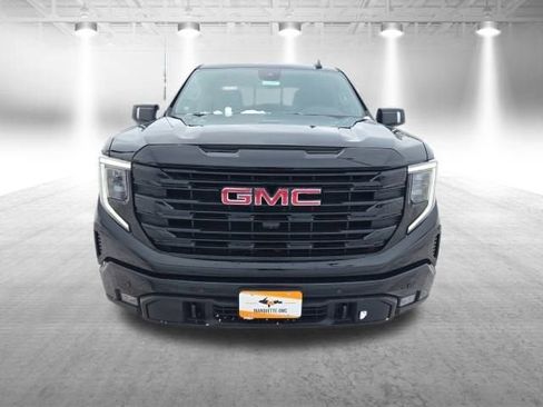 New 2026 GMC Sierra 1500 Elevation image 3