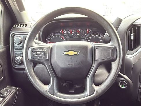 Used 2024 Chevrolet Silverado 2500 Custom w/ Custom Convenience Package AWD/4WD image 19