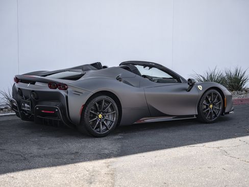 Used 2025 Ferrari SF90 Spider AWD/4WD image 6
