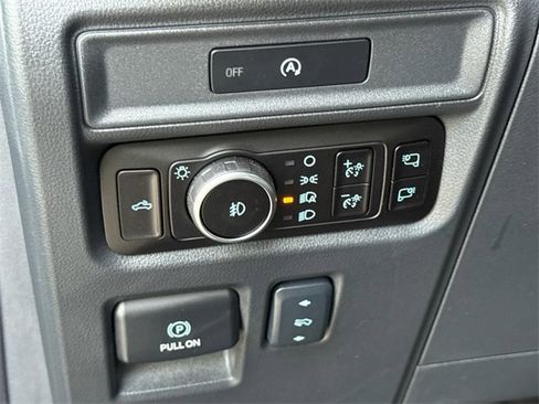 Certified 2025 Ford F150 Lariat w/ Equipment Group 502A High image 23