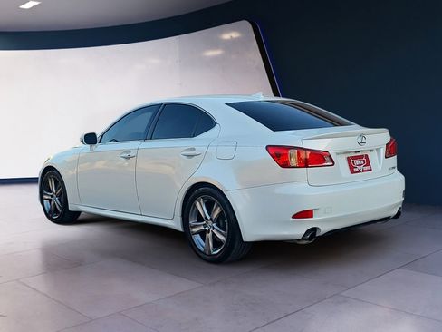 Used 2012 Lexus IS 350 image 3