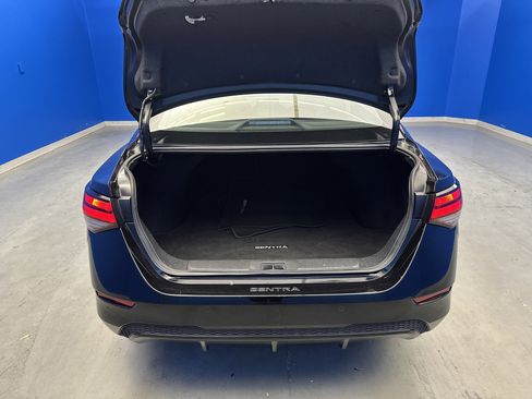 Used 2022 Nissan Sentra S image 25