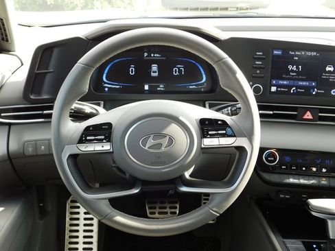 Used 2025 Hyundai Elantra Sport w/ Cargo Package image 17