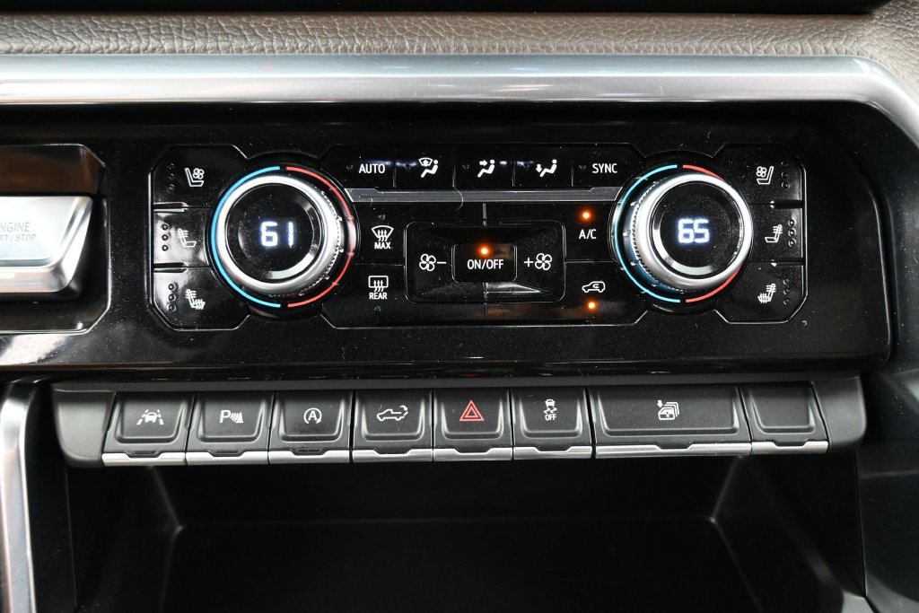 Used 2022 GMC Sierra 1500 Denali RWD image 14