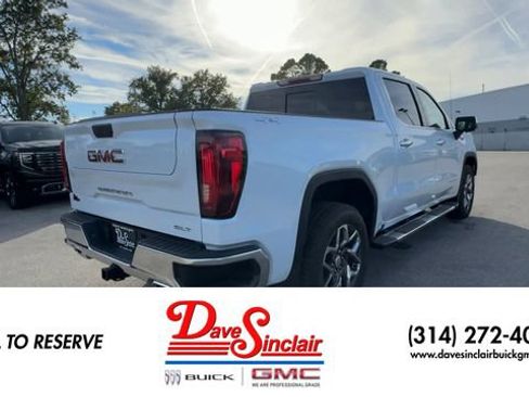 New 2026 GMC Sierra 1500 SLT w/ SLT Premium Package AWD/4WD image 8