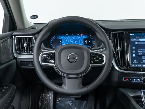 New 2026 Volvo V60 B5 Cross Country Ultra w/ Climate Package AWD/4WD image 17