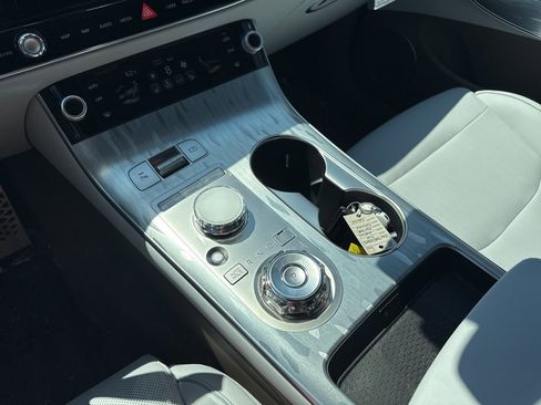 New 2026 Genesis Electrified GV70 image 28