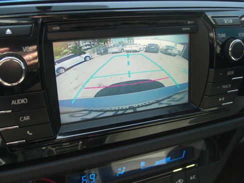 Used 2015 Toyota Corolla S FWD image 22