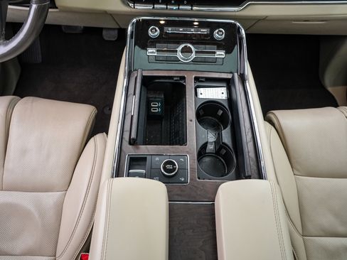 Used 2019 Lincoln Navigator Reserve w/ Cargo Package image 23