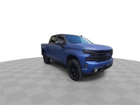 Used 2020 Chevrolet Silverado 1500 RST w/ Texas Edition image 2