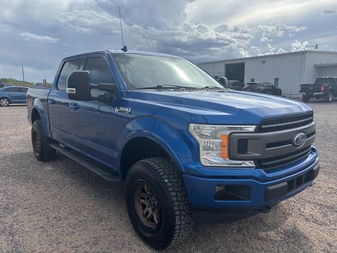 Used 2018 Ford F150 XLT w/ Equipment Group 302A Luxury AWD/4WD image 3