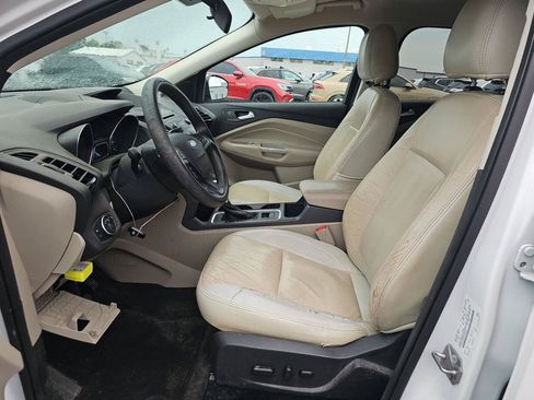 Used 2017 Ford Escape SE FWD image 7