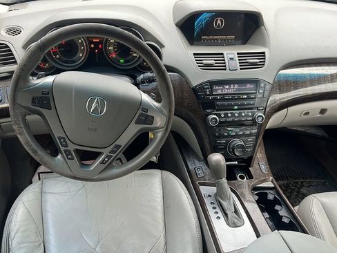 Used 2011 Acura MDX w/ Technology & Entertainment AWD/4WD image 12