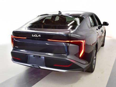 Used 2025 Kia K4 FWD image 7