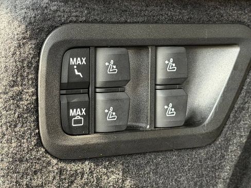 Certified 2024 BMW X7 xDrive40i AWD/4WD image 48