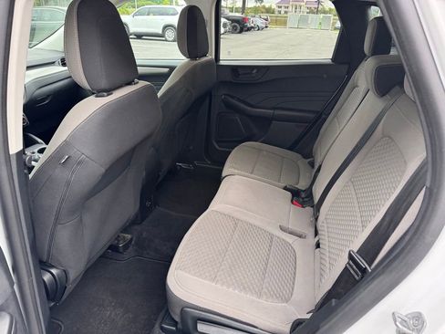 Used 2022 Ford Escape SE AWD/4WD image 29