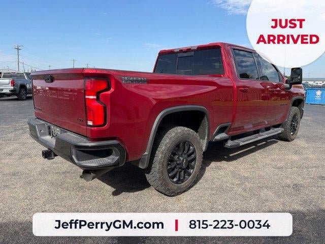 Used 2025 Chevrolet Silverado 2500 LTZ w/ LTZ Plus Package AWD/4WD image 6