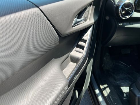 Used 2025 Chevrolet Equinox LT image 18