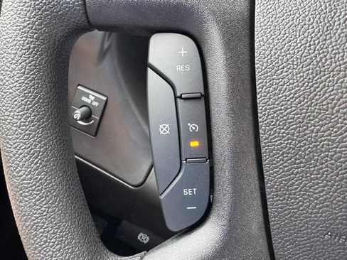 New 2026 Chevrolet Express 2500 w/ Driver Convenience Package RWD image 13