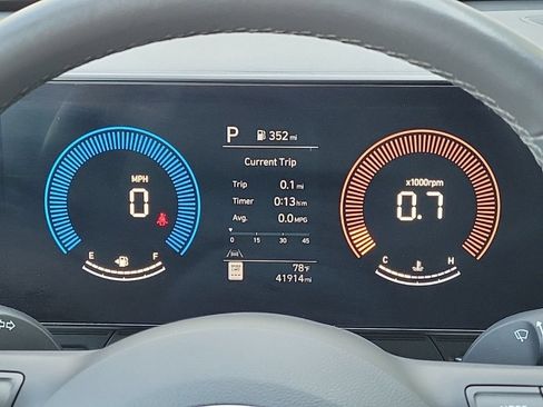 Used 2024 Hyundai Kona SEL AWD/4WD image 20