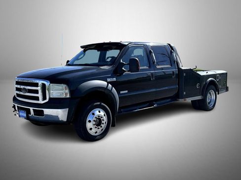Used 2006 Ford F550 4x4 Crew Cab Super Duty image 1