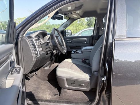 Used 2017 RAM 1500 Big Horn AWD/4WD image 11