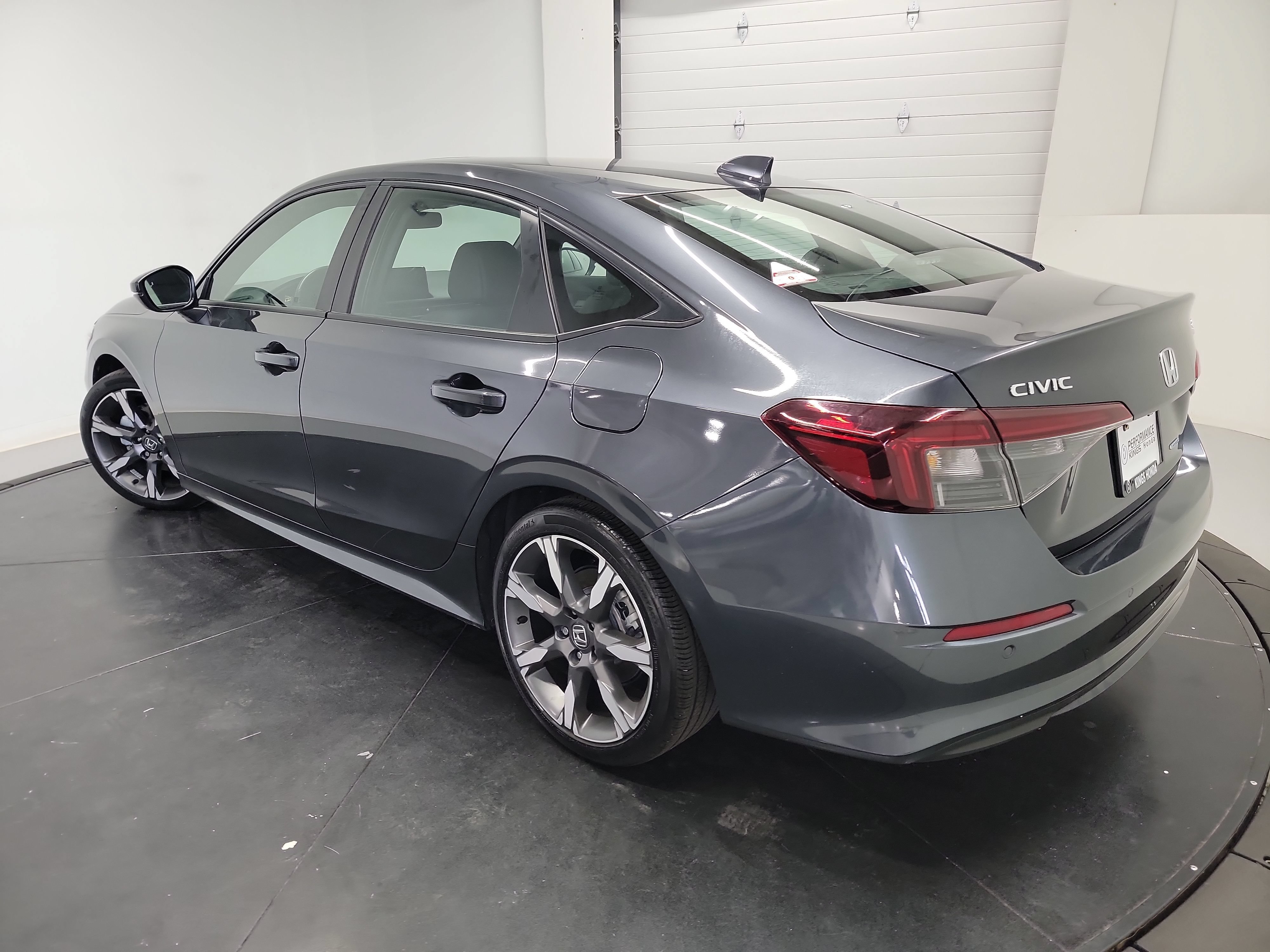 Used 2025 Honda Civic Sport Touring image 6