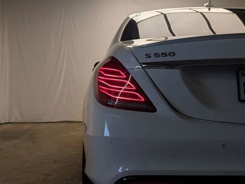 Used 2017 Mercedes-Benz S 550 Sedan image 10