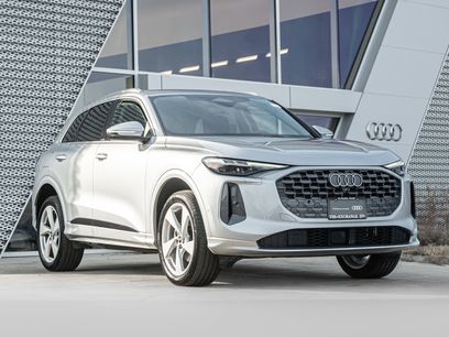Certified 2025 Audi Q5 Premium w/ Premium Plus