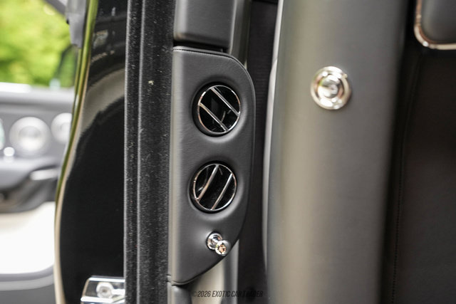 Used 2021 Rolls-Royce Cullinan Black Badge AWD/4WD image 38